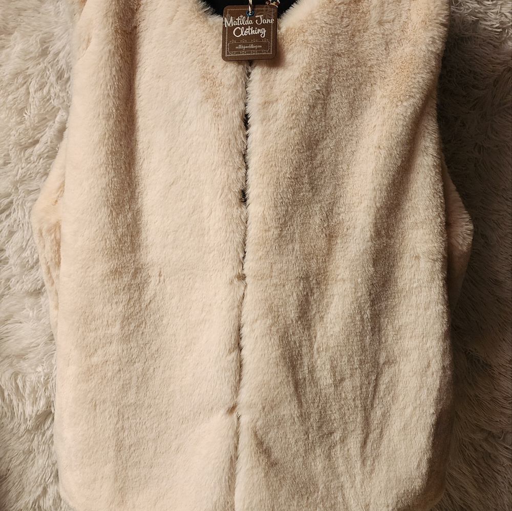 NWT Matilda Jane XXL Faux Fur Vest Super Cute 2X